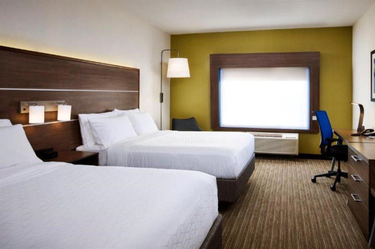 Holiday Inn Express - Sarnia - Point Edward By Ihg Exterior photo