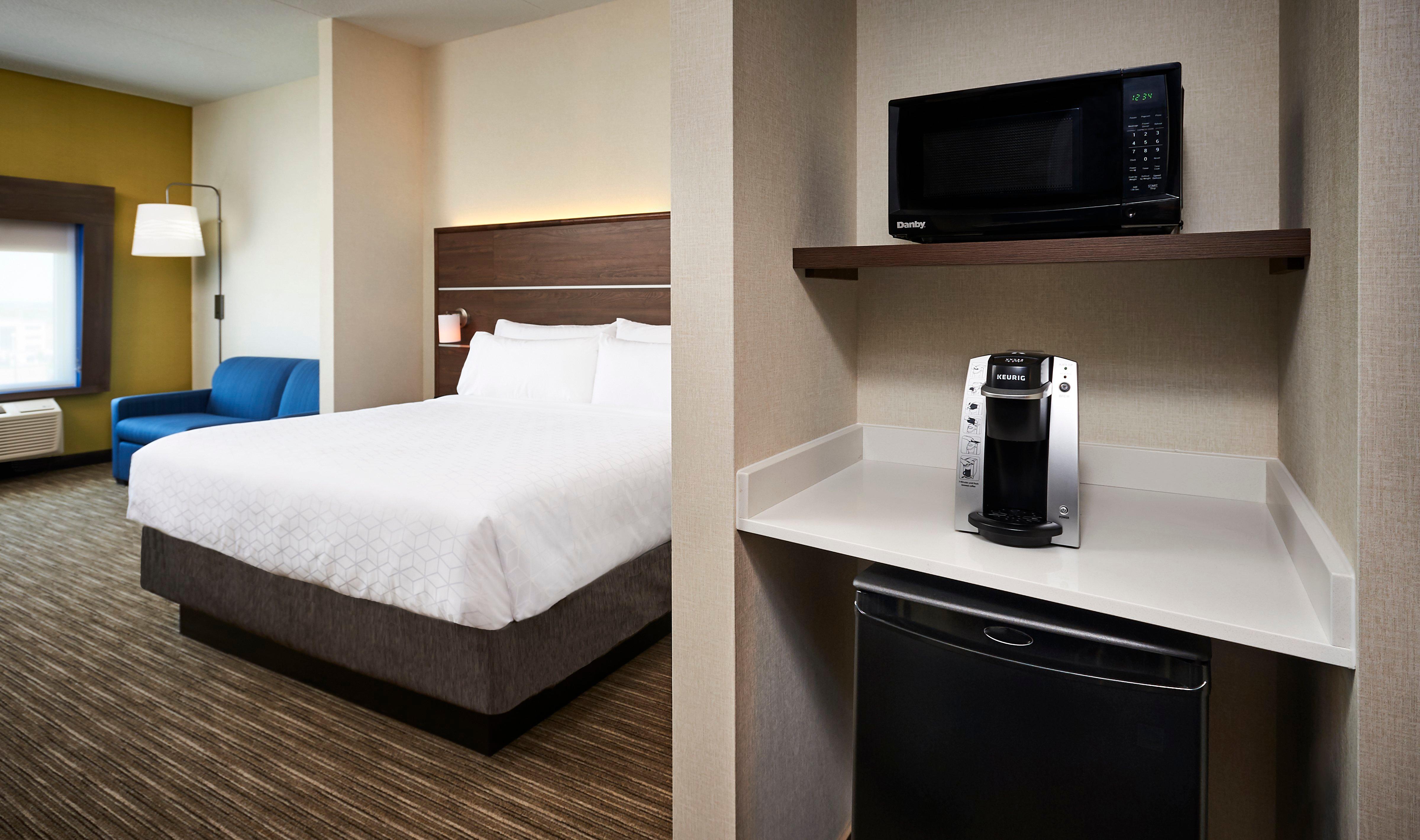 Holiday Inn Express - Sarnia - Point Edward By Ihg Exterior photo