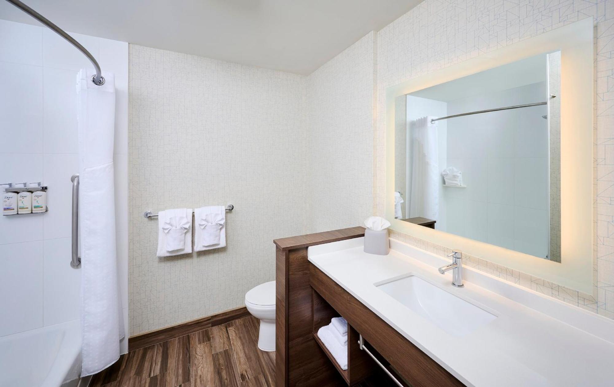 Holiday Inn Express - Sarnia - Point Edward By Ihg Exterior photo